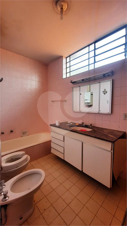 Sobrado à venda com 4 quartos, sendo 1 suíte,  em City Campo Grande, São Paulo, SP