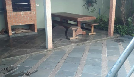 Sobrado à venda com 3 suítes em Santana, São Paulo, SP