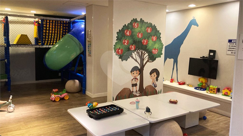Apartamento à venda com 2 quartos em Vila Anastácio, São Paulo, SP