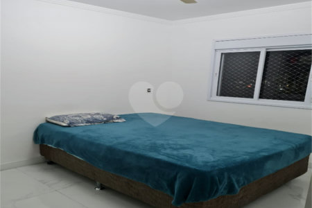 Apartamento à venda com 3 quartos, sendo 2 suítes, em Parque Reboucas, São Paulo, SP