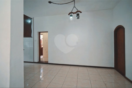 Terreno à venda com 6 quartos no condomínio Quinta dos Lagos, Cotia - SP