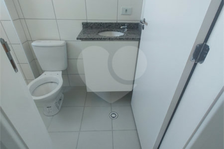 Apartamento para alugar com 3 quartos, sendo 1 suíte,  em Jardim das Palmeiras, Atibaia, SP