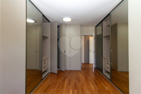 Apartamento à venda ou para alugar com 3 suítes em Jardim Morumbi, São Paulo, SP