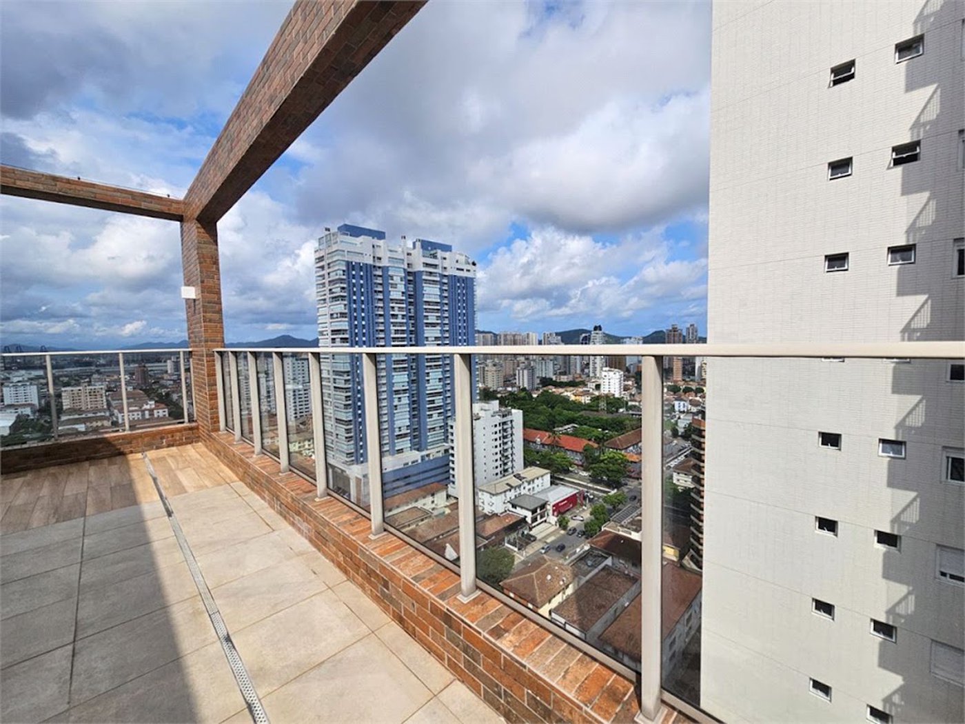 Apartamento com 2 dormitórios para alugar, 100 m² por R$ 12.500,02 - Aparecida - Santos/SP
