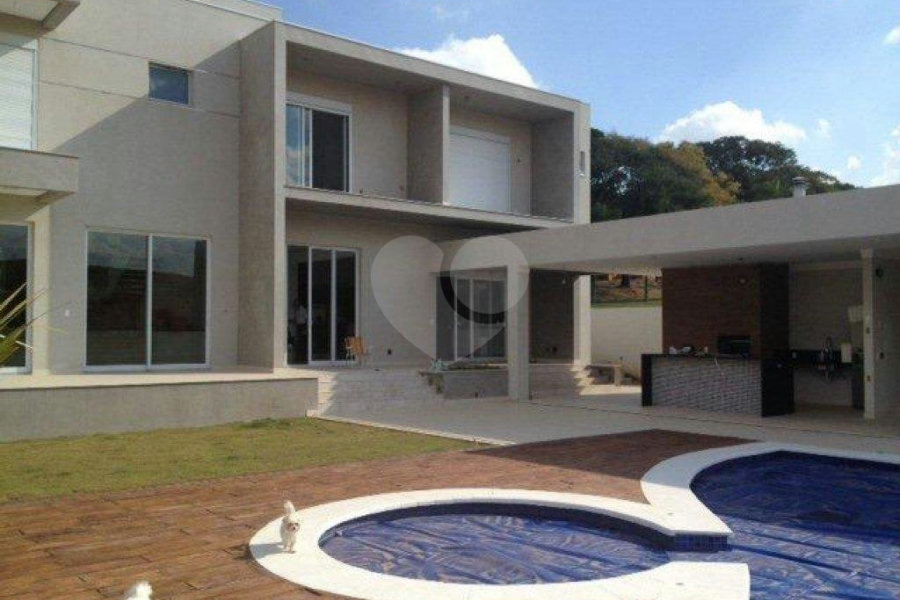 Sobrado à venda com 4 suítes em Posse Nova, Itupeva, SP