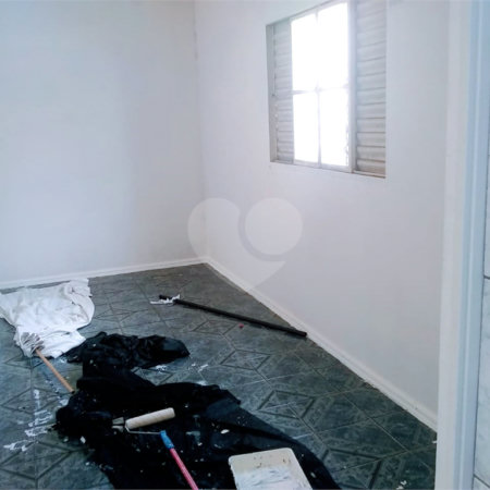 Sobrado à venda com 4 quartos, sendo 1 suíte,  em Jardim Alvinópolis, Atibaia, SP