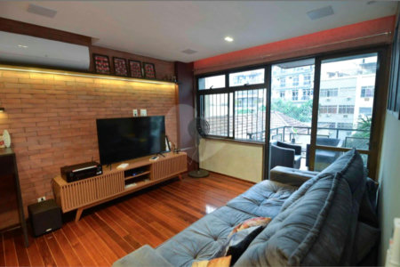 Apartamento à venda com 4 quartos, sendo 2 suítes, em Tijuca, Rio de Janeiro, RJ