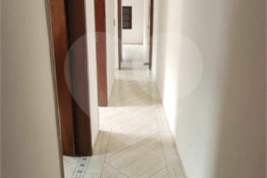 Sobrado à venda com 3 quartos, sendo 1 suíte, em Horto, São Paulo, SP