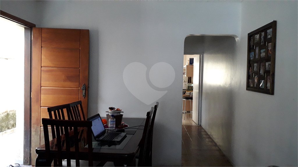 Sobrado à venda com 2 quartos, sendo 1 suíte, em Jardim São Jorge (raposo Tavares), São Paulo, SP
