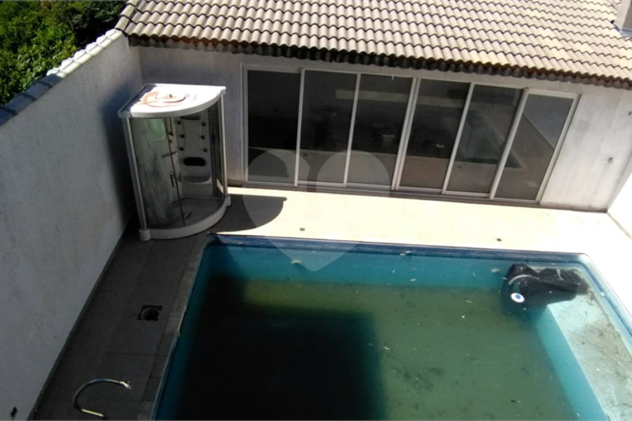 Casa à venda com 4 quartos, sendo 2 suítes, em Barreiro, Mairiporã, SP