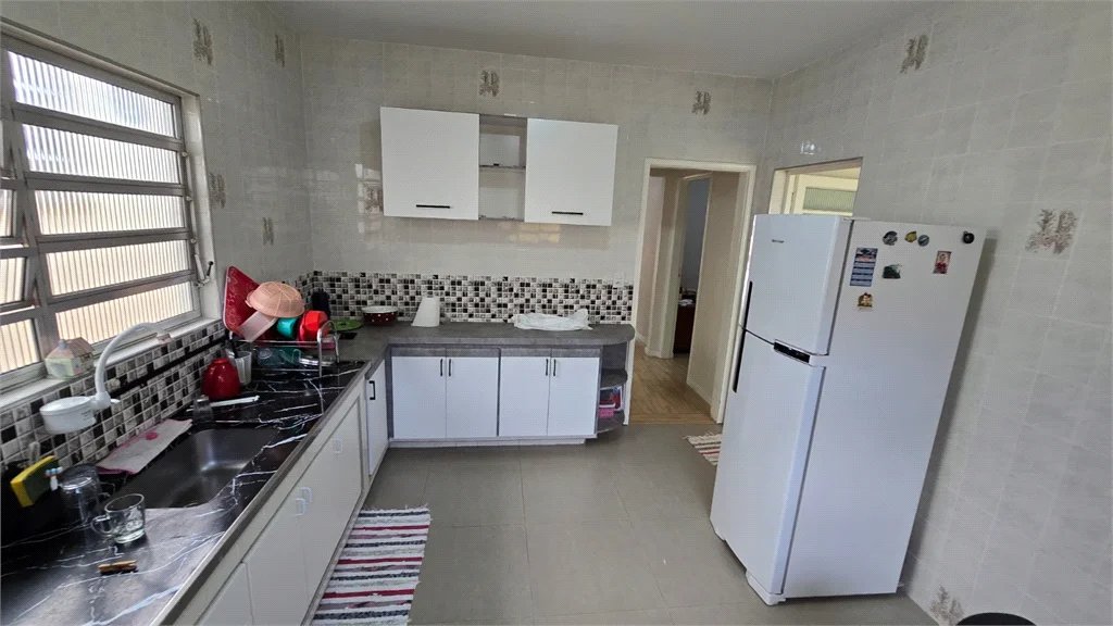 Sobrado à venda com 4 quartos, sendo 2 suítes, em Vila Romana, São Paulo, SP