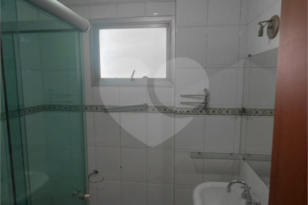 Apartamento para alugar com 4 quartos, sendo 1 suíte, em Vila Sônia, São Paulo, SP