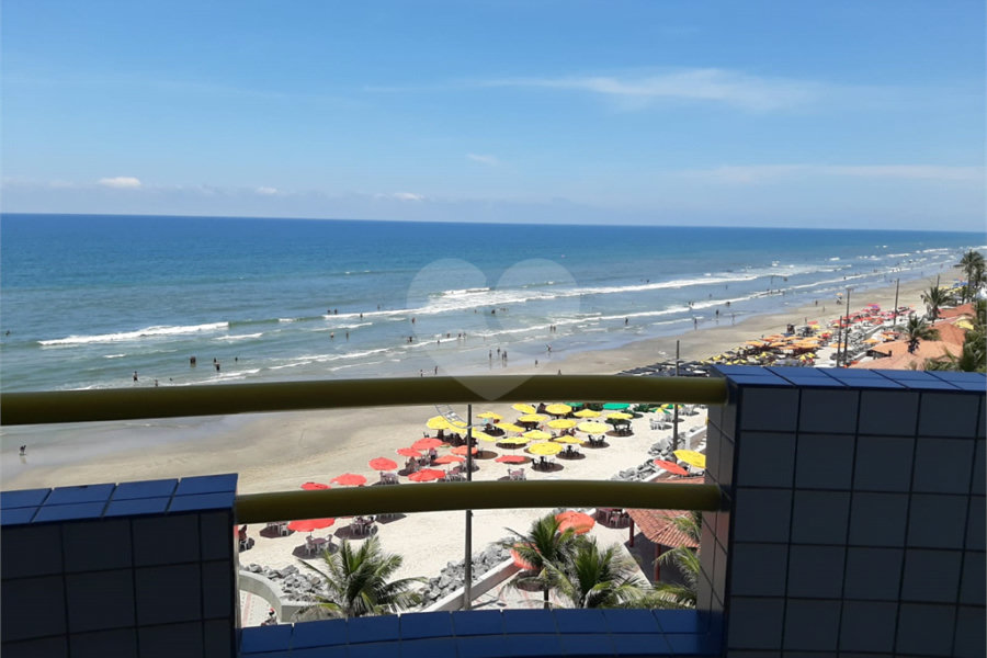 Apartamento à venda com 2 quartos, sendo 1 suíte, em Vera Cruz, Mongaguá, SP