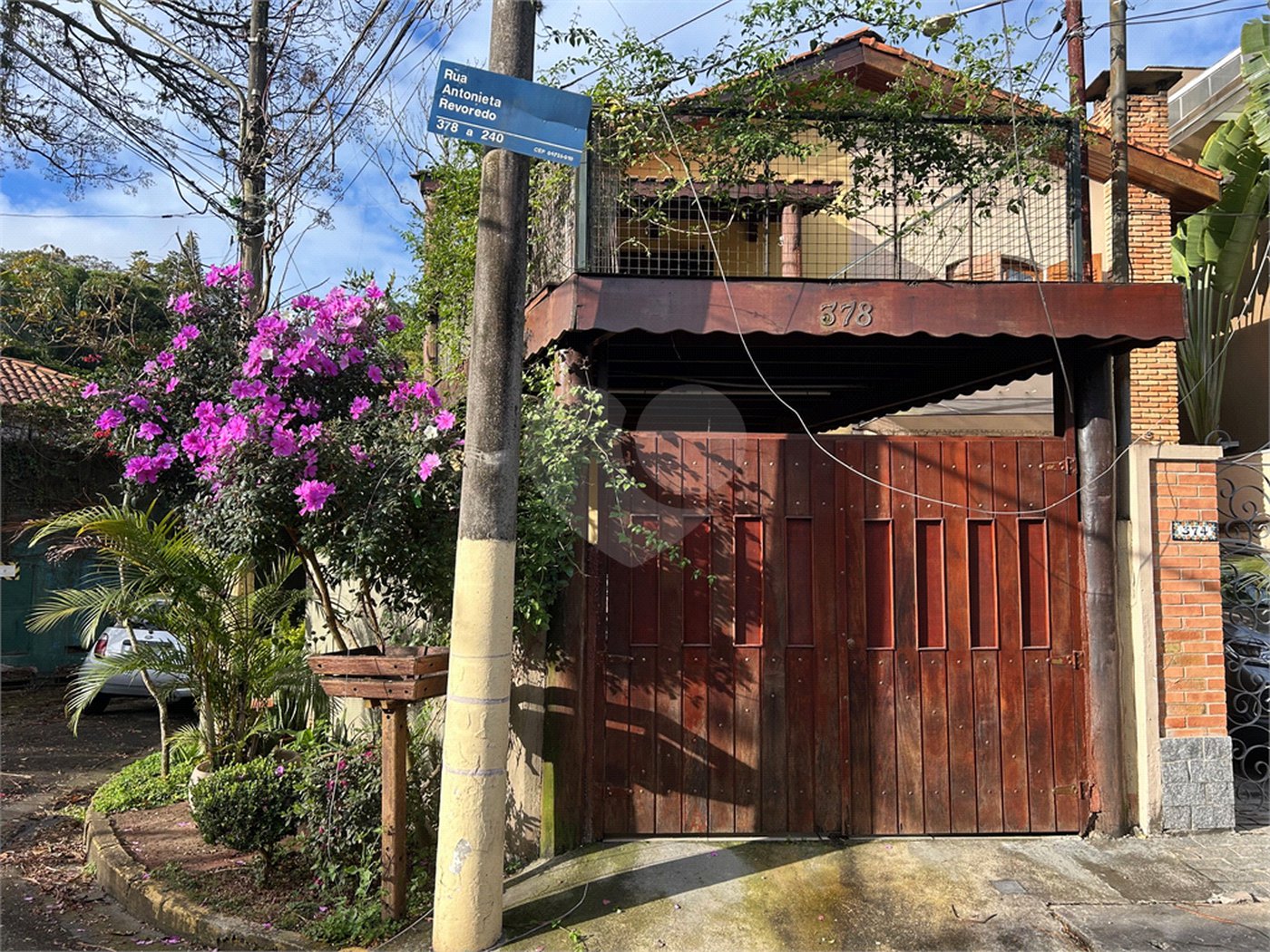Casa de Vila à venda com 5 quartos, sendo 3 suítes,  em Jardim Hípico, São Paulo, SP
