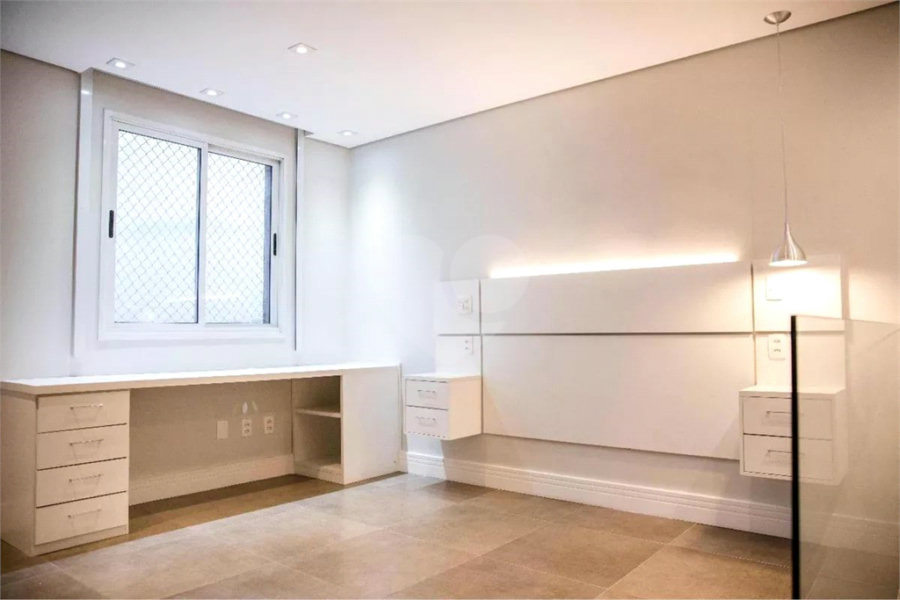 Apartamento à venda com 1 suíte em Morumbi, São Paulo, SP