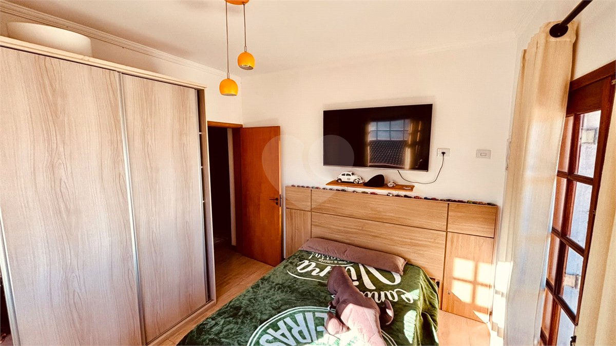 Sobrado à venda com 3 quartos, sendo 1 suíte, em Chácara Recanto Verde, Cotia, SP