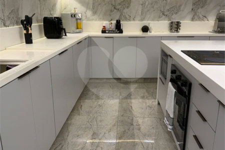 Duplex à venda com 2 quartos, sendo 1 suíte, em Campo Grande, Rio de Janeiro, RJ