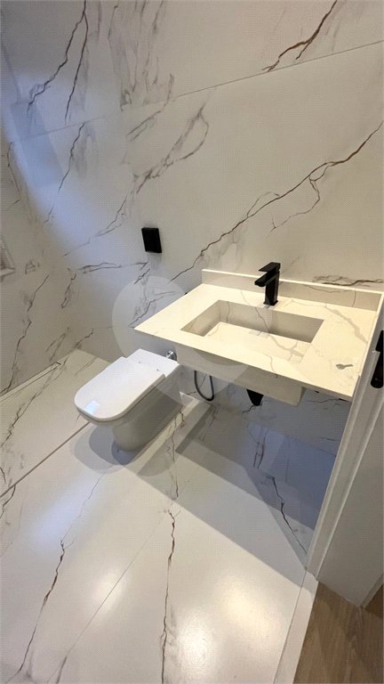 Casa à venda com 4 suítes no condomínio Residencial Granville, Atibaia - SP