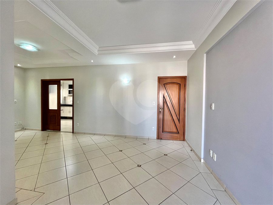 Apartamento à venda com 3 quartos, sendo 1 suíte, em Parque Campolim, Sorocaba, SP