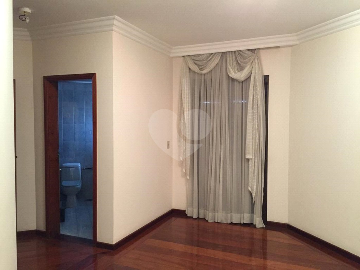 Apartamento à venda com 4 suítes em Bosque da Saúde, São Paulo, SP