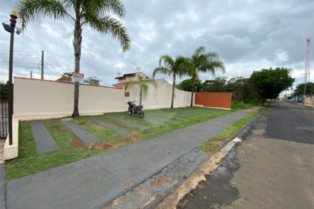 Casa Térrea no Condomínio Residencial São Domingos