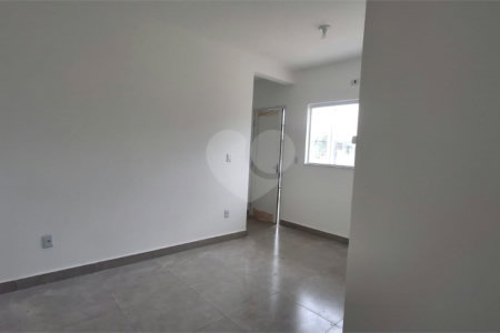 Casa de Vila à venda com 1 quarto em Jardim Santa Marta, Sorocaba, SP