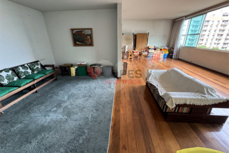 Apartamento à venda com 4 quartos, sendo 2 suítes, em Tijuca, Rio de Janeiro, RJ