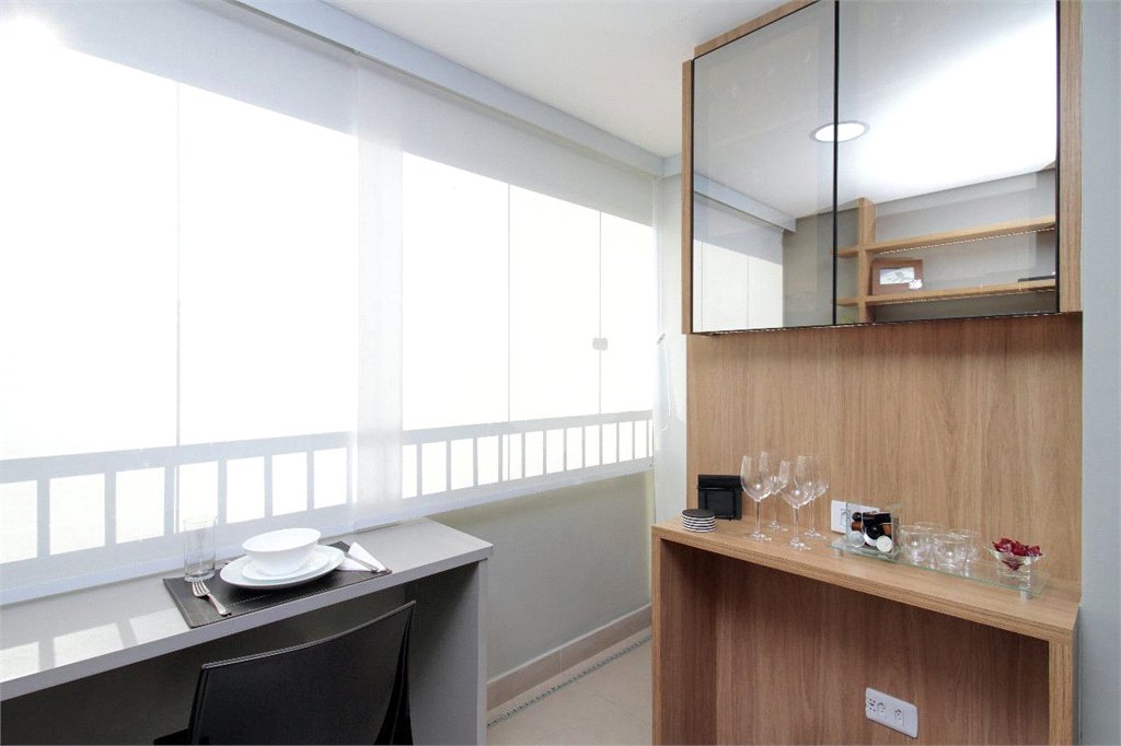 Apartamento à venda com 1 suíte em Moema, São Paulo, SP