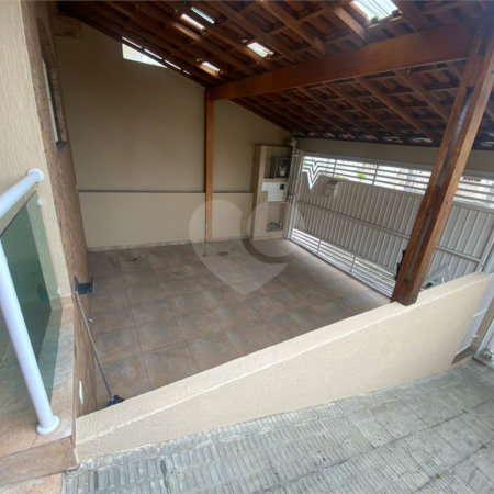 Sobrado à venda com 4 quartos, sendo 2 suítes,  em Vila Gustavo, São Paulo, SP