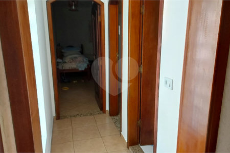 Sobrado à venda com 15 quartos, sendo 1 suíte, em Vila Aurora (zona Norte), São Paulo, SP