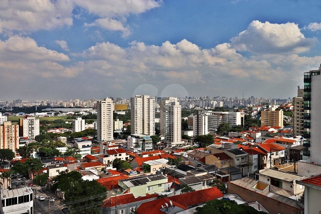 Apartamento à venda com 3 suítes em Santa Teresinha, São Paulo, SP