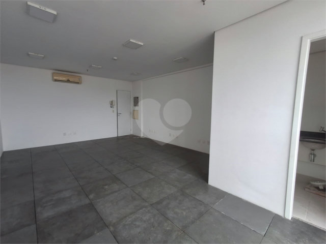 Sala à venda em Chácara Santo Antônio, São Paulo, SP