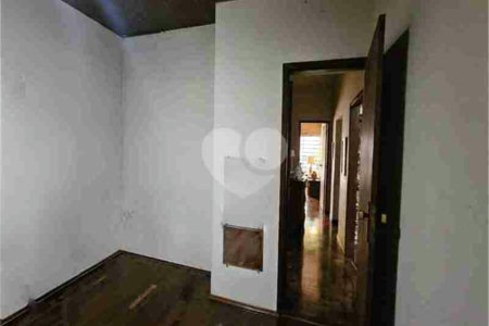 Casa à venda com 3 quartos, sendo 1 suíte, em Brooklin Paulista, São Paulo, SP