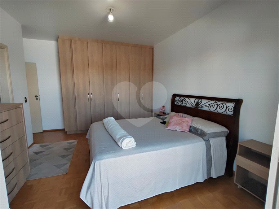 Casa à venda com 5 quartos, sendo 3 suítes, no Centro, Itapetininga, SP