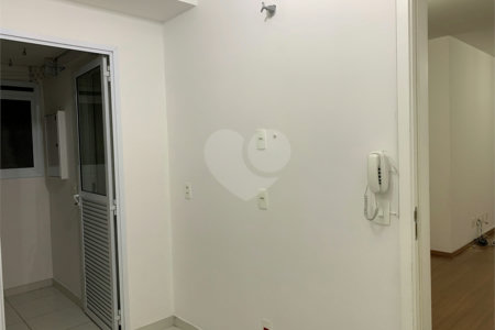 Apartamento à venda com 3 quartos, sendo 1 suíte, em Barra Funda, São Paulo, SP