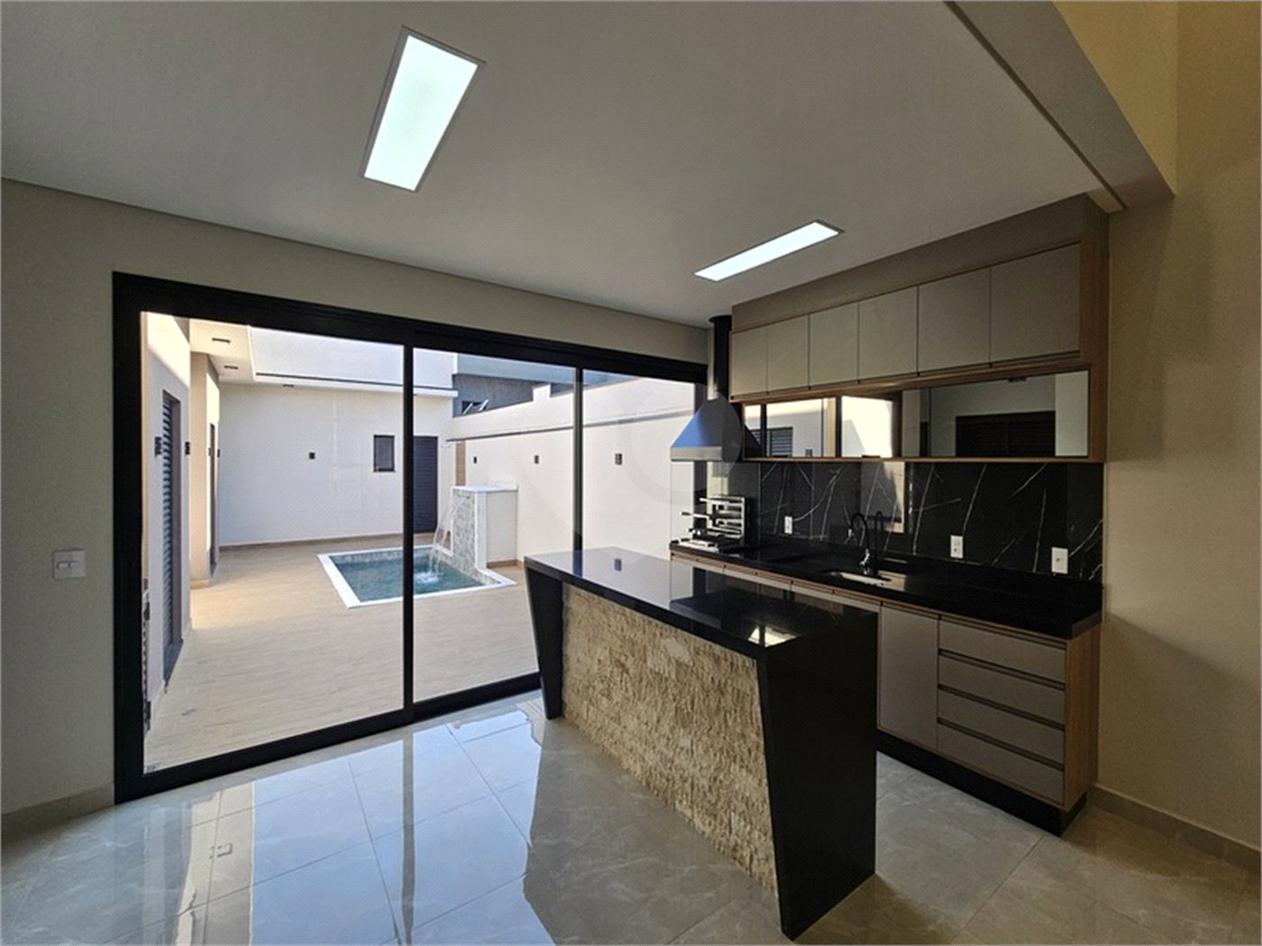 Casa à venda com 3 suítes no condomínio Residencial Evidencias Indaiatuba, Indaiatuba - SP