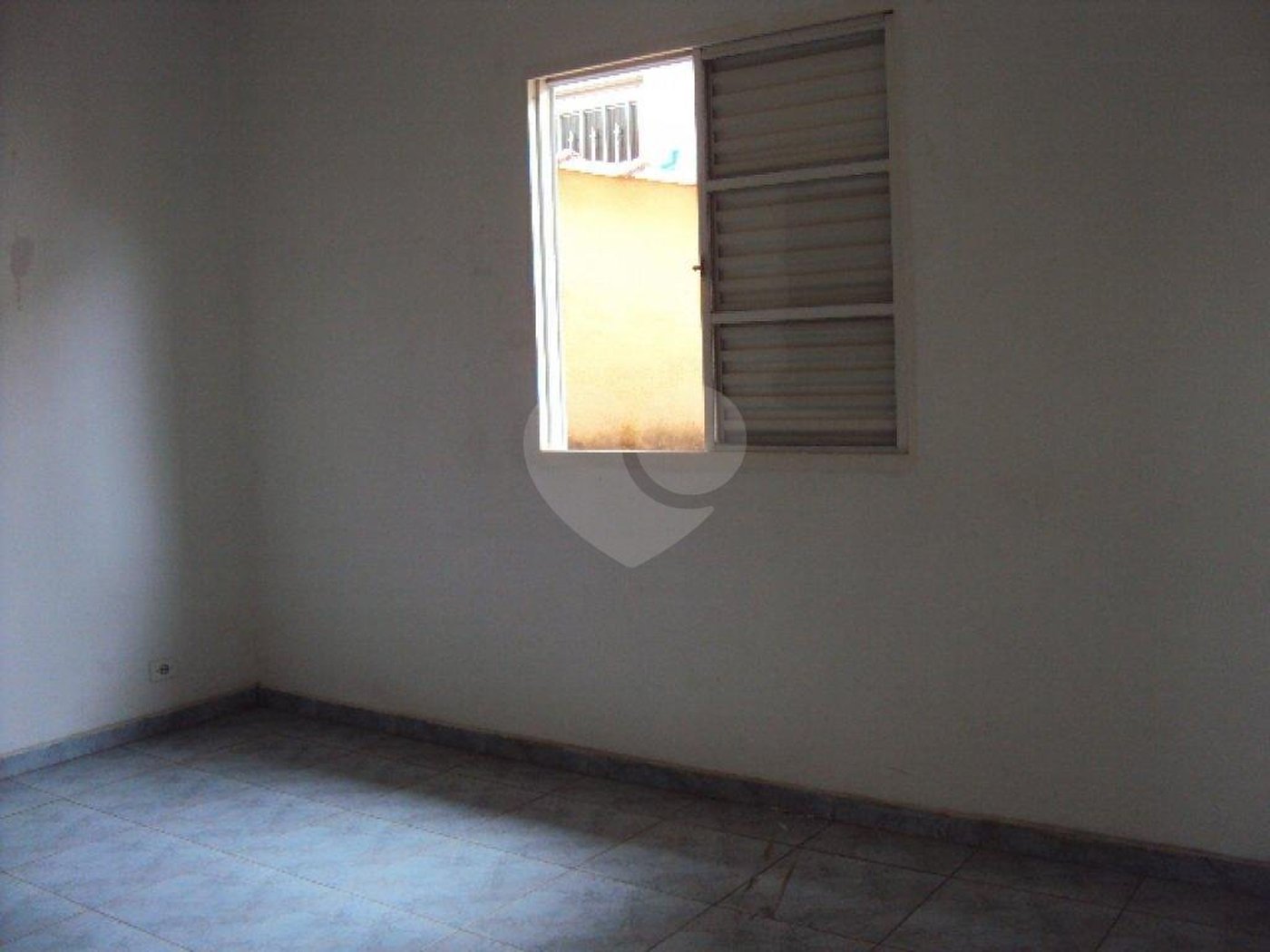 Sobrado à venda com 4 quartos em Parada Inglesa, São Paulo, SP