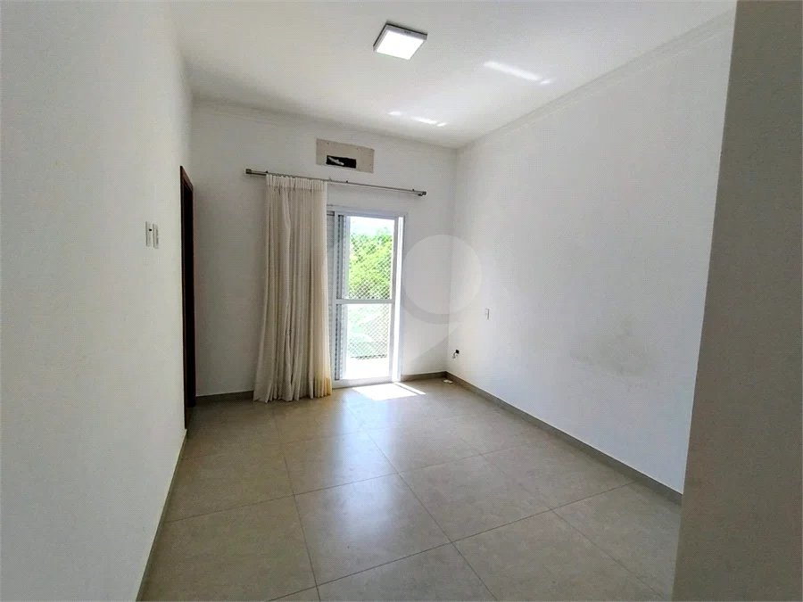 Casa à venda com 3 quartos, sendo 1 suíte,  no condomínio Reserva das Paineiras, Piracicaba - SP