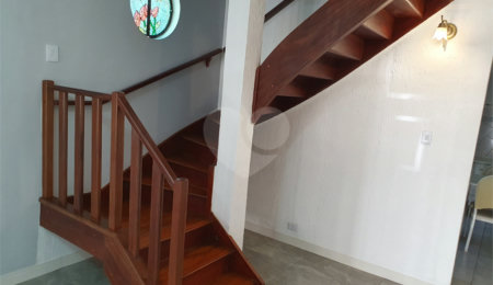 Casa de Vila à venda ou para alugar com 3 quartos, sendo 1 suíte,  em Santana, São Paulo, SP