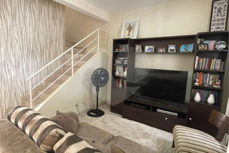 Casa à venda com 3 quartos, sendo 1 suíte,  no condomínio Montpellier, Mogi das Cruzes - SP