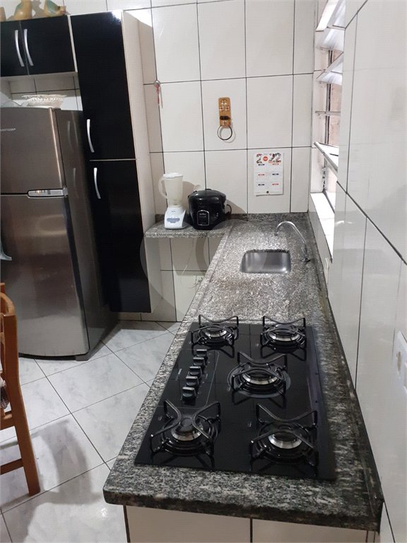 Sobrado à venda com 3 quartos em Jardim Presidente Dutra, Guarulhos, SP