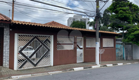 Casa Térrea à venda com 3 quartos no Centro, Poá, SP