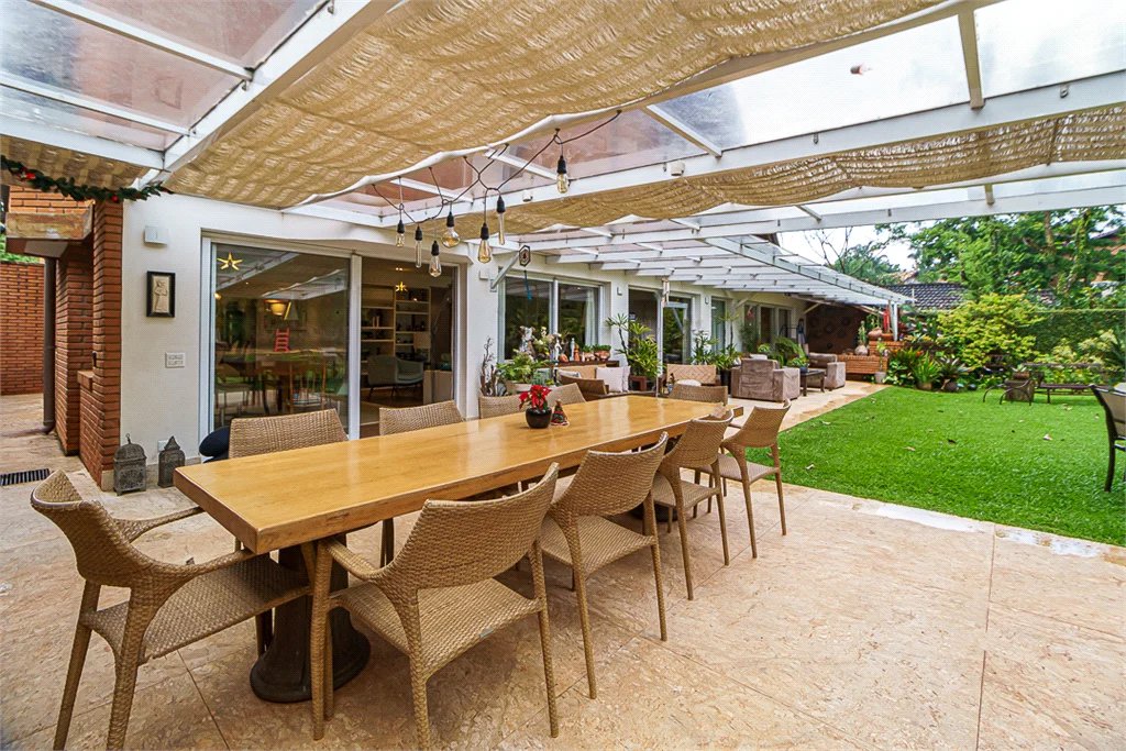 Casa à venda com 5 suítes em Jardim Morumbi, São Paulo, SP