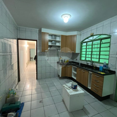 Casa à venda com 3 quartos, sendo 1 suíte, em Loteamento Residencial Vista Linda, São José dos Campos, SP