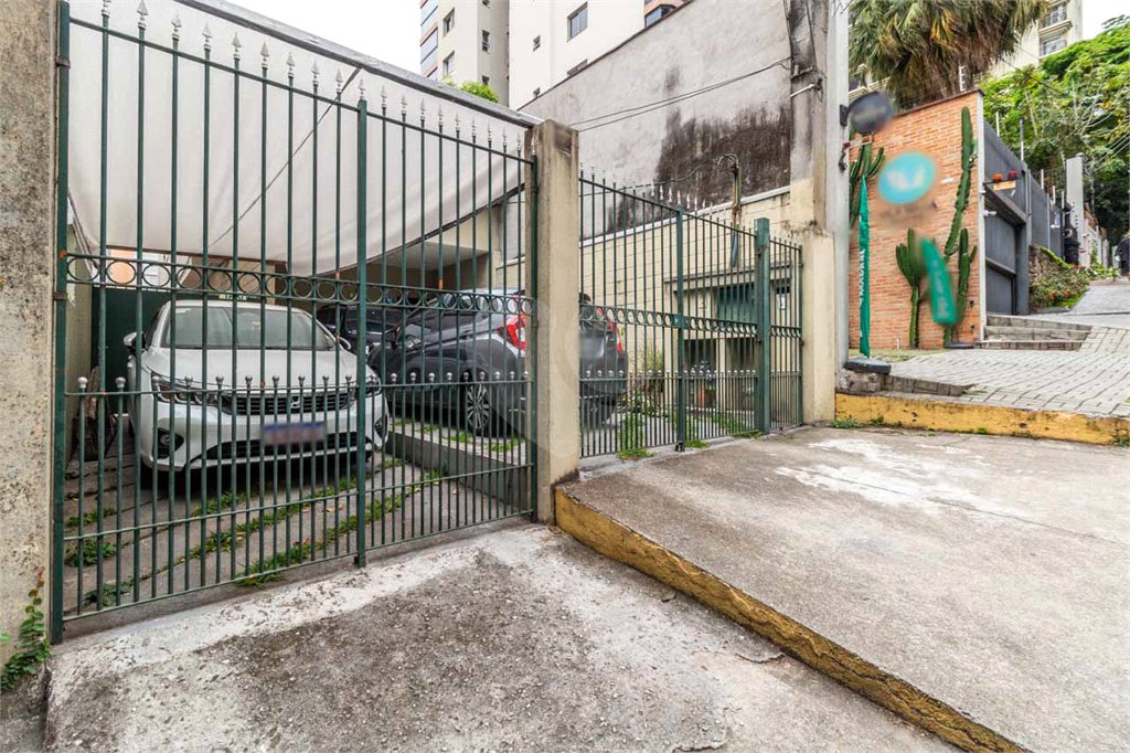 Casa à venda ou para alugar com 3 quartos, sendo 1 suíte, em Perdizes, São Paulo, SP