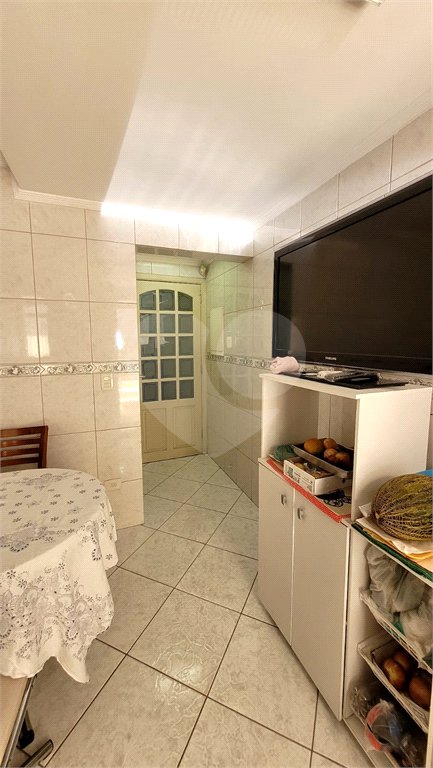 Sobrado à venda com 3 quartos, sendo 1 suíte, em Vila Gustavo, São Paulo, SP
