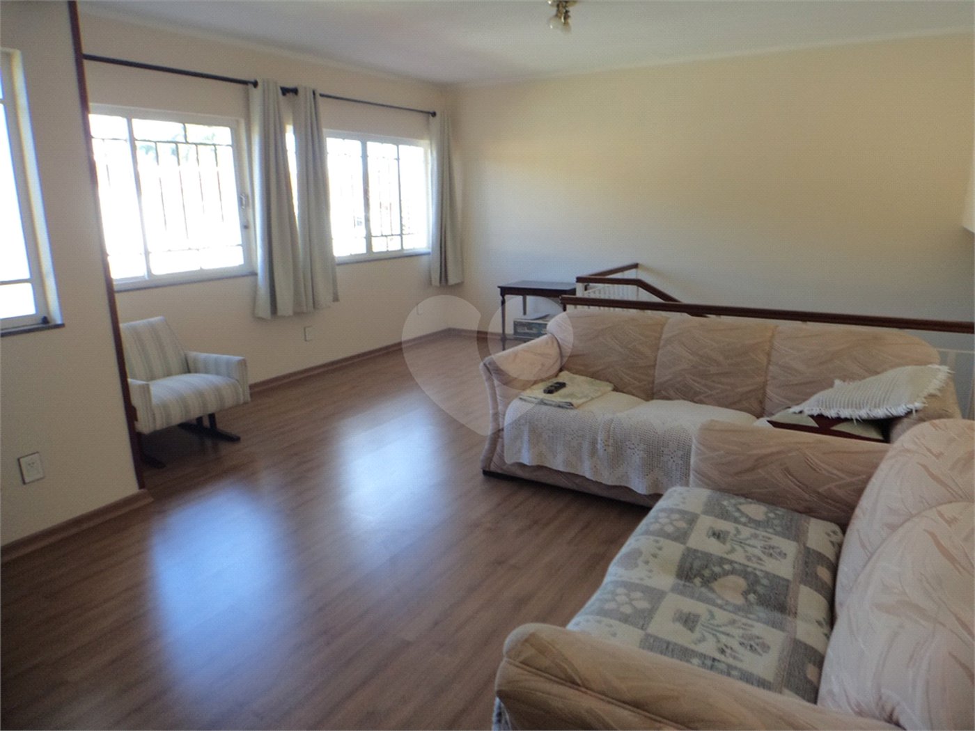 Casa à venda com 4 suítes em Nova Gardênia, Atibaia, SP