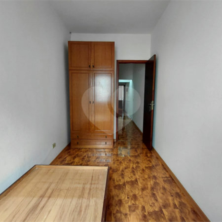 Sobrado à venda com 3 quartos em Vila Romana, São Paulo, SP