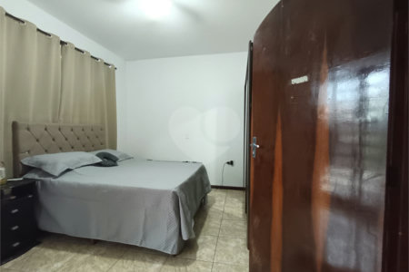 Casa à venda com 3 quartos, sendo 1 suíte, em Wanel Ville, Sorocaba, SP