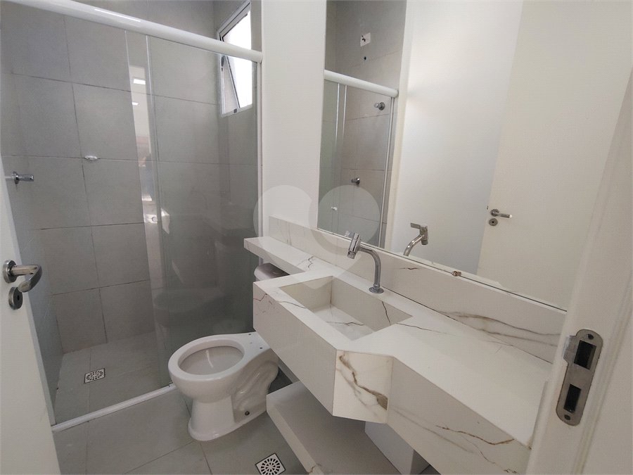 Casa à venda ou para alugar com 2 quartos no condomínio Villagio Allegro, Itapetininga - SP